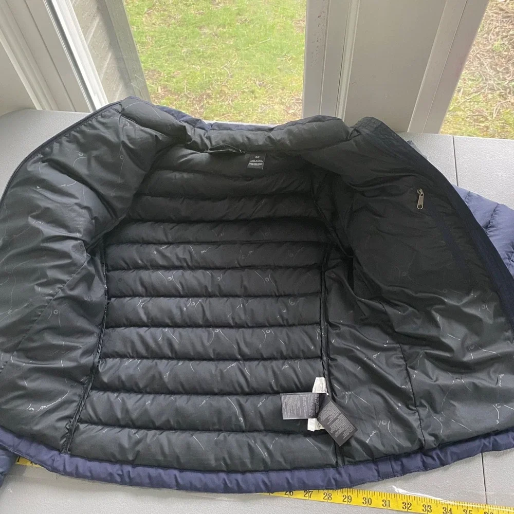 Marmot Kids 700 Fill Down Puffer Jacket Size Small Quilted Mock Neck Zip Pockets